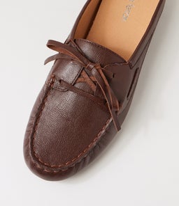 EBUNI DF DK BROWN LEATHER