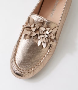 ERRIN DF CHAMPAGNE LEATHER