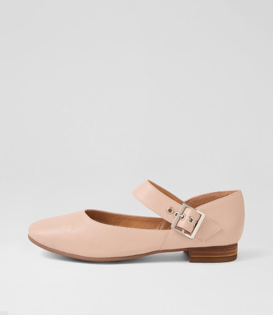 Tomy Latte Leather Flat Shoes Tomy Latte Leather Flat Shoes