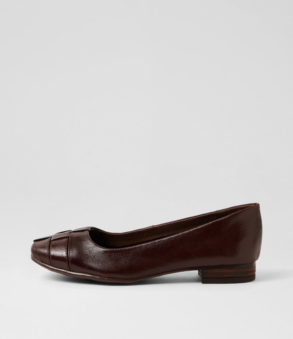 Tylan Choc Leather Flat Shoes Tylan Choc Leather Flat Shoes