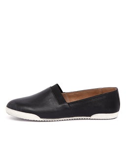 SANDS BLACK LEATHER