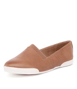SANDS TAN LEATHER