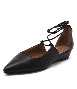 PRAGUE BLACK LEATHER