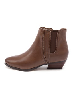 WHISTLER TAN LEATHER