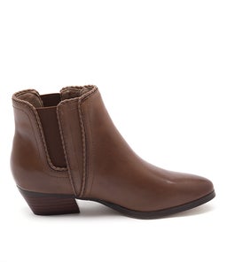 WHISTLER TAN LEATHER