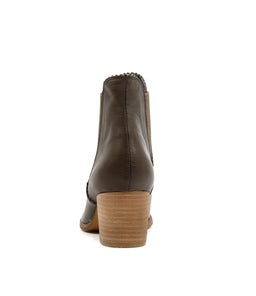 SADORE OLIVE LEATHER