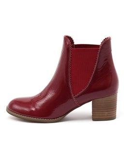 SADORE RED PATENT LEATHER