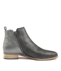 INFLICT IRON STEEL CUT LEATHER LEATHER