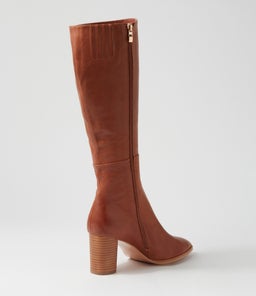 ALLOUTA COGNAC LEATHER