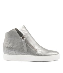 GISELE SILVER LEATHER