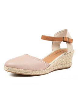 RAIN DJ NUDE LT TAN LEATHER