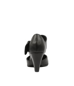 CYNDIAS BLACK BLACK SMOOTH PATENT