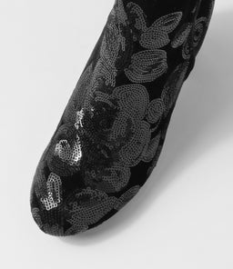KANYE BLACK SWIRL VELVET