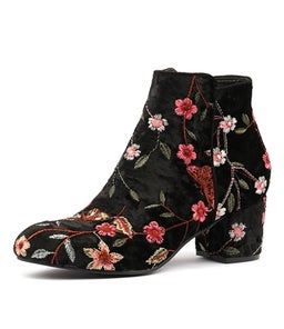KANYE BLACK EMBROIDERED VEL