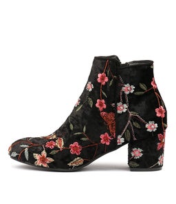 KANYE BLACK EMBROIDERED VEL