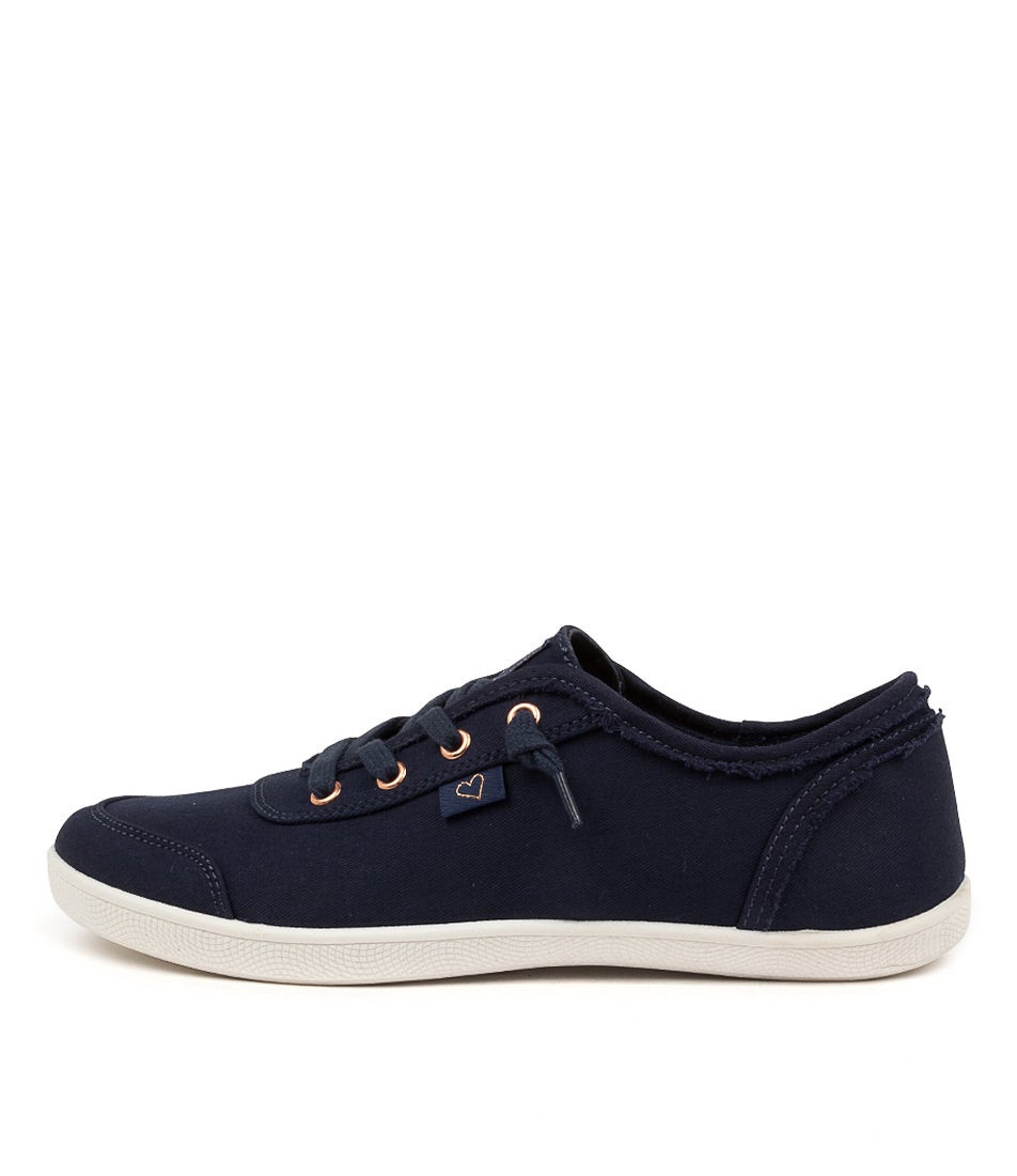 Mynka Navy Canvas