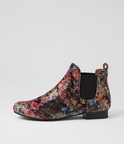 Endale Majestic Velvet Chelsea Boots Endale Majestic Velvet Chelsea Boots