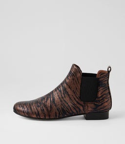 Endale Bronze Tiger Chelsea Boots Endale Bronze Tiger Chelsea Boots