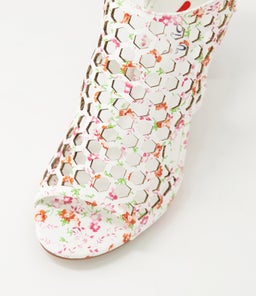 BETTEE IL WHITE FLORAL SMOOTH