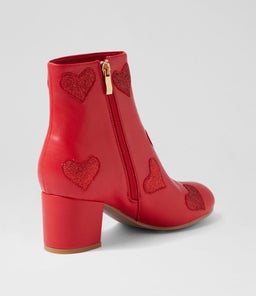 KISS IL RED RED SMOOTH GLITTER