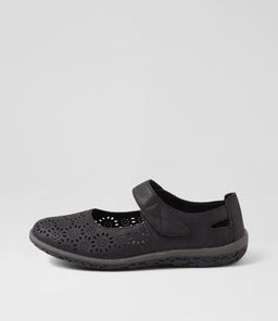Silviee Black Flat Shoes Silviee Black Flat Shoes