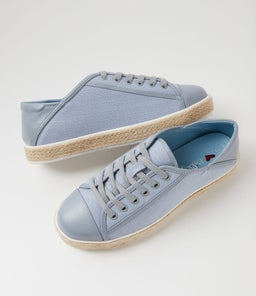 ONNIE IL SOFT BLUE SMOOTH FABRIC