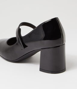 EMERY IL BLACK PATENT PU