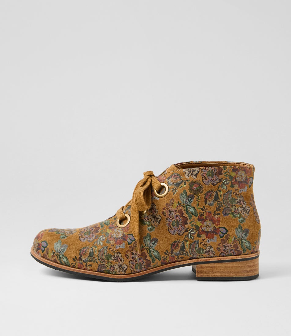 Hissel Tan Flower Microsuede Ankle Boots Hissel Tan Flower Microsuede Ankle Boots