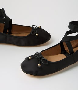 SALINA IL BLACK SATIN