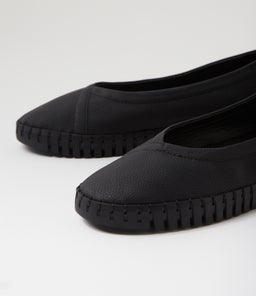 ULANDIE IL BLACK BLACK SOLE SMOOTH