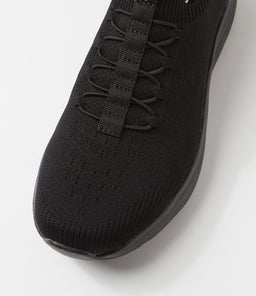 YIZZY IL BLACK KNIT