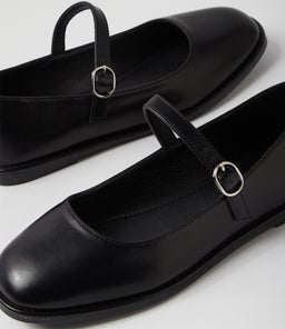 IESHA IL BLACK SMOOTH