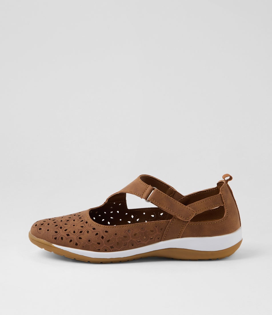 Ardon Tan Nubuck Pu Flat Shoes Ardon Tan Nubuck Pu Flat Shoes