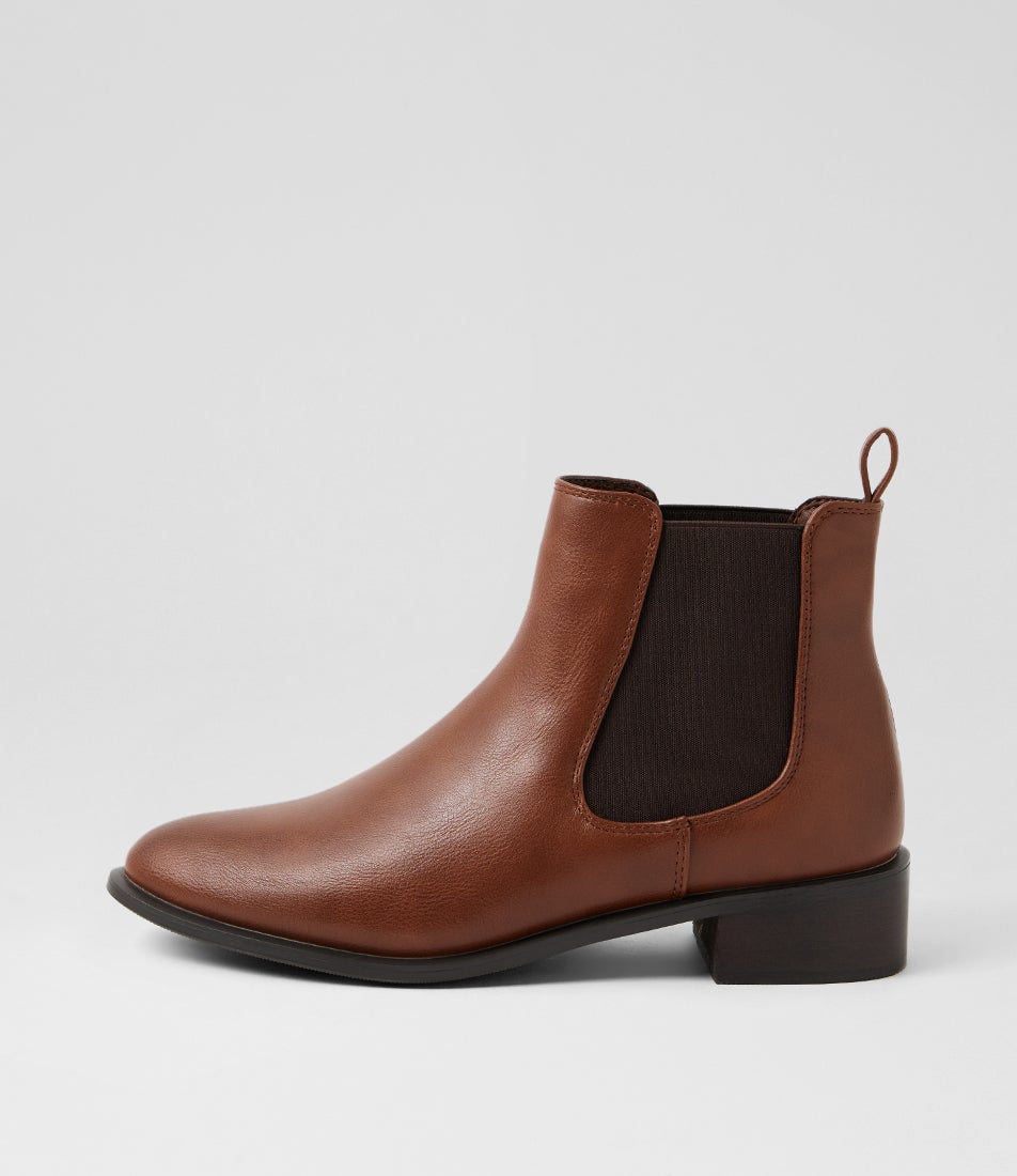 Islah Brown Ankle Boots