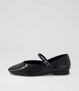 Djani Black Patent Pu Flat Shoes Djani Black Patent Pu Flat Shoes