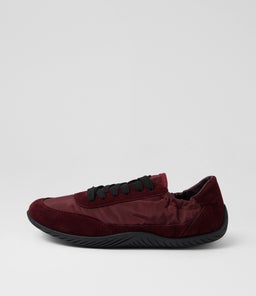 Zinkies Burgundy Fabric Sneakers Zinkies Burgundy Fabric Sneakers