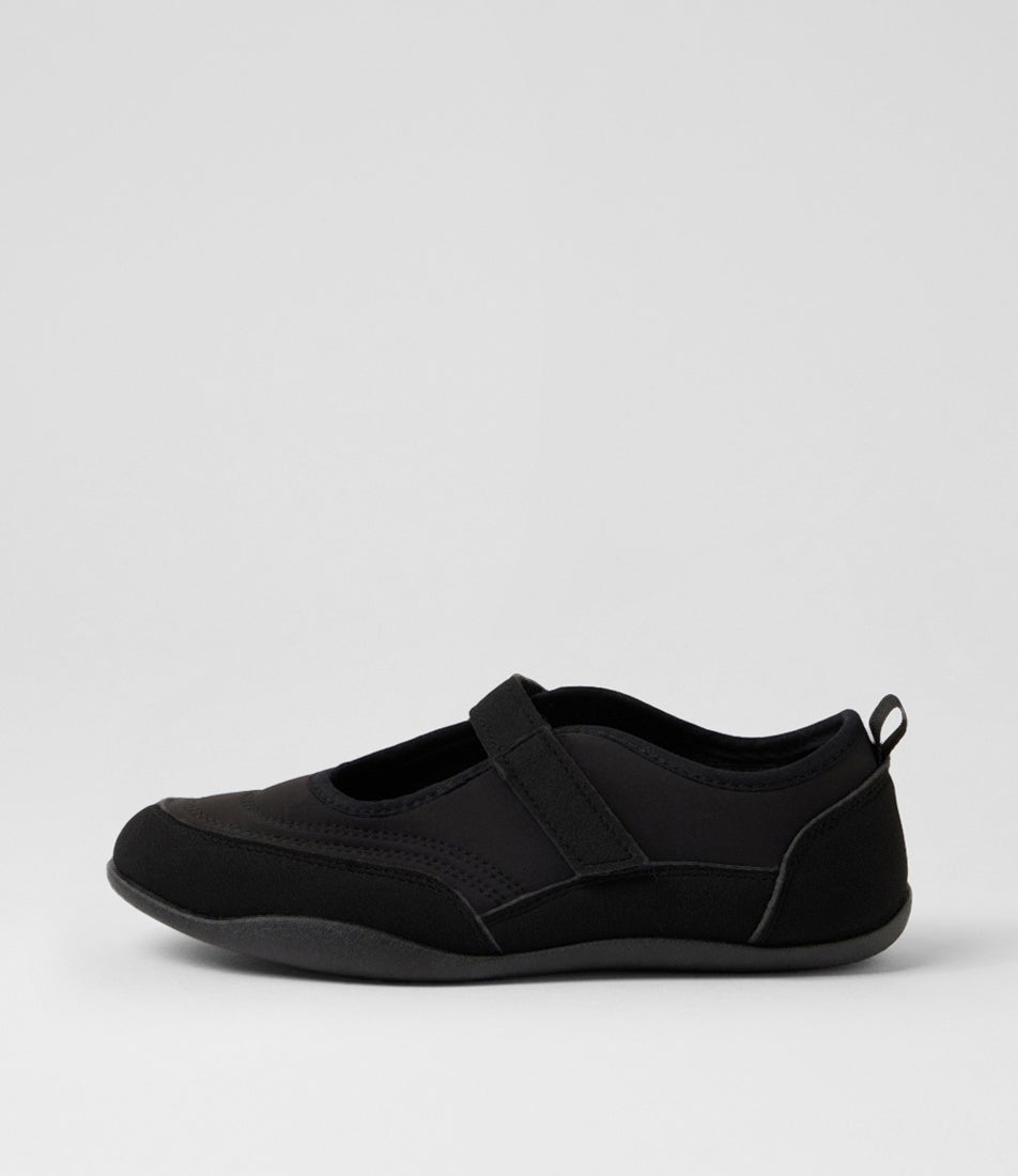 Wylissa Black Mix Sneakers Wylissa Black Mix Sneakers