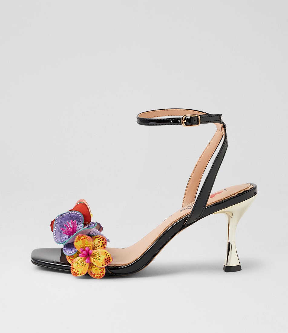 Zoloni Black Patent Pu Sandals Zoloni Black Patent Pu Sandals