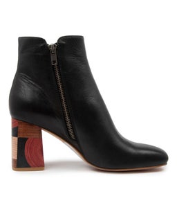 YOSSI IR BLACK LEATHER
