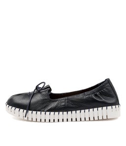 HAYDEN IR BLACK WHITE SOLE LEATHER