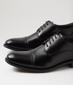 EXPAND BLACK LEATHER