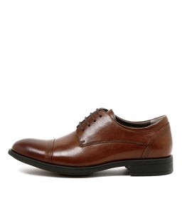EXPAND TAN LEATHER
