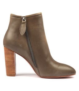 WESLEEN KHAKI LEATHER