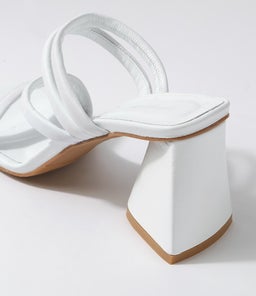 EMMIAH MO WHITE LEATHER
