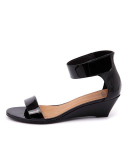 MARSY BLACK PATENT LEATHER