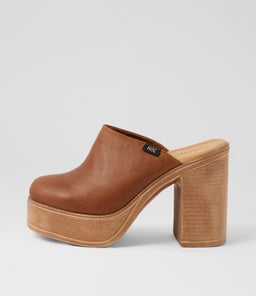 Flair Tan Leather Platform Mules Flair Tan Leather Platform Mules