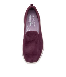 124401 GO WALK ARCH FIT G SK BURGUNDY MESH