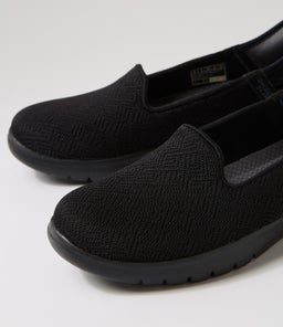 136542 ON THE GO A SK BLACK BLACK TEXTILE