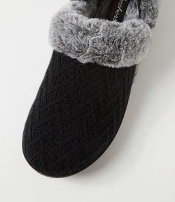 167684 COZY CAMPFIRE GNI SK BLACK TEXTILE