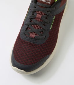 GO WALK NOW M SK BURGUNDY MESH